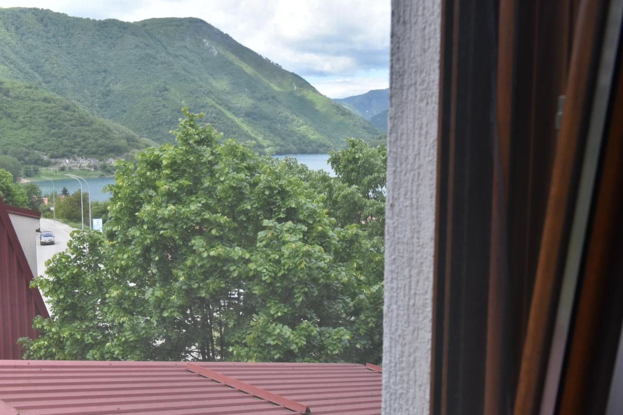 Apartments Ravno Plužine Pokój zdjęcie