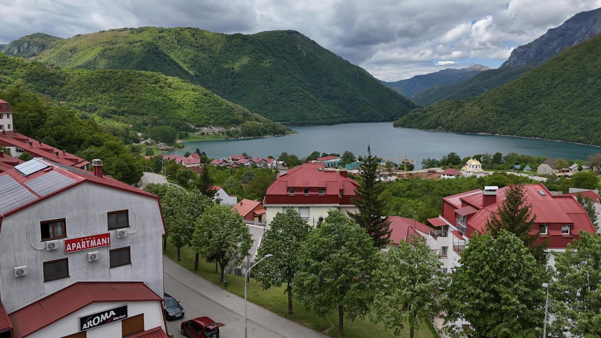 Apartments Ravno Plužine Zewnętrze zdjęcie