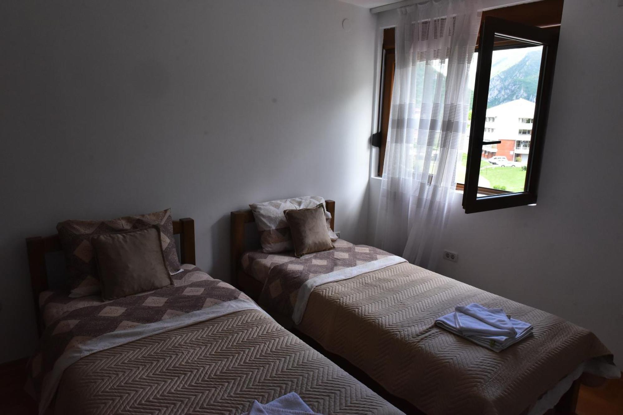 Apartments Ravno Plužine Pokój zdjęcie