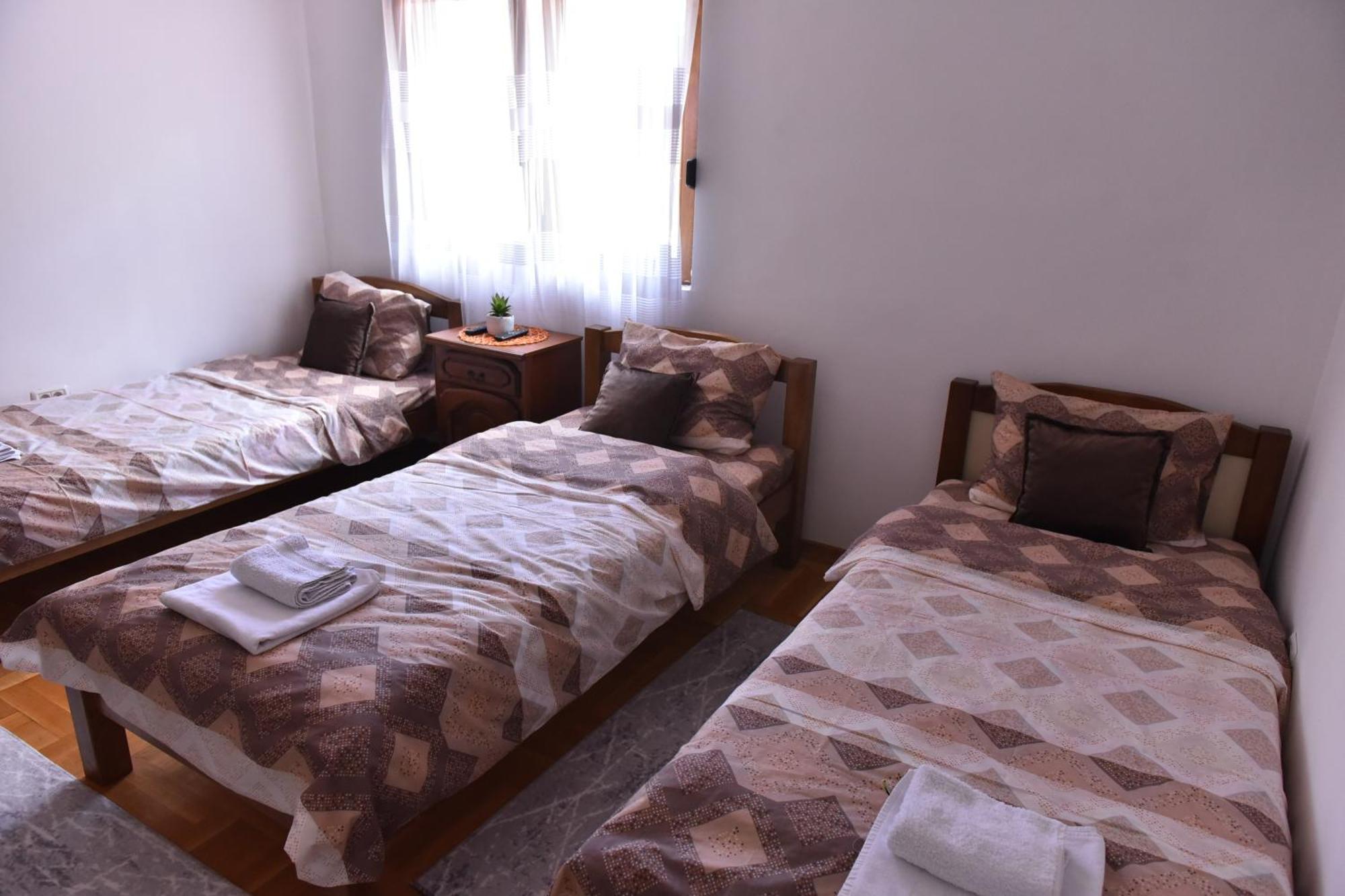 Apartments Ravno Plužine Zewnętrze zdjęcie